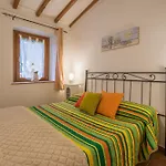 Borgo Sanvincenti Сasa de vacaciones *