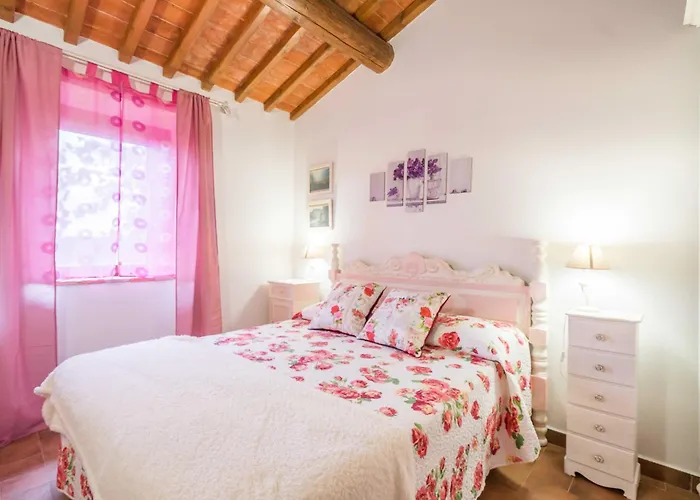 Borgo Sanvincenti Casa de Férias *