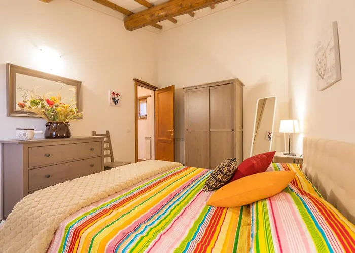 Borgo Sanvincenti Casa de Férias *