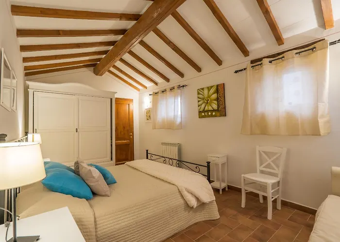 Borgo Sanvincenti Casa de Férias